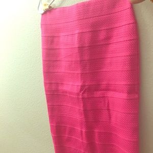 pink pencil cut skirt